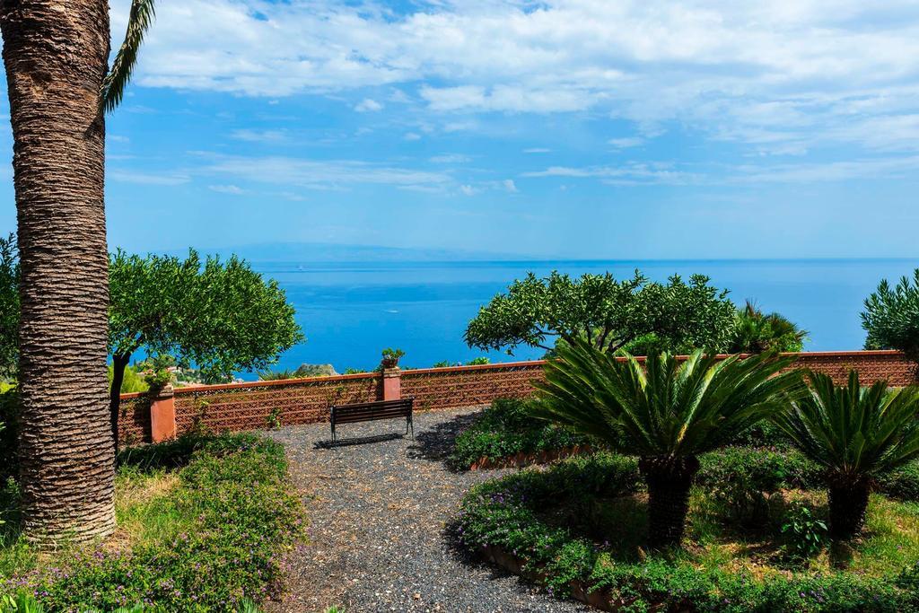 Grand Hotel Miramare ตาออร์มินา ภายนอก รูปภาพ
