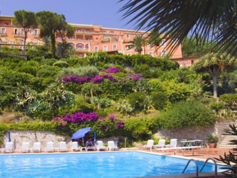 Grand Hotel Miramare ตาออร์มินา ภายนอก รูปภาพ