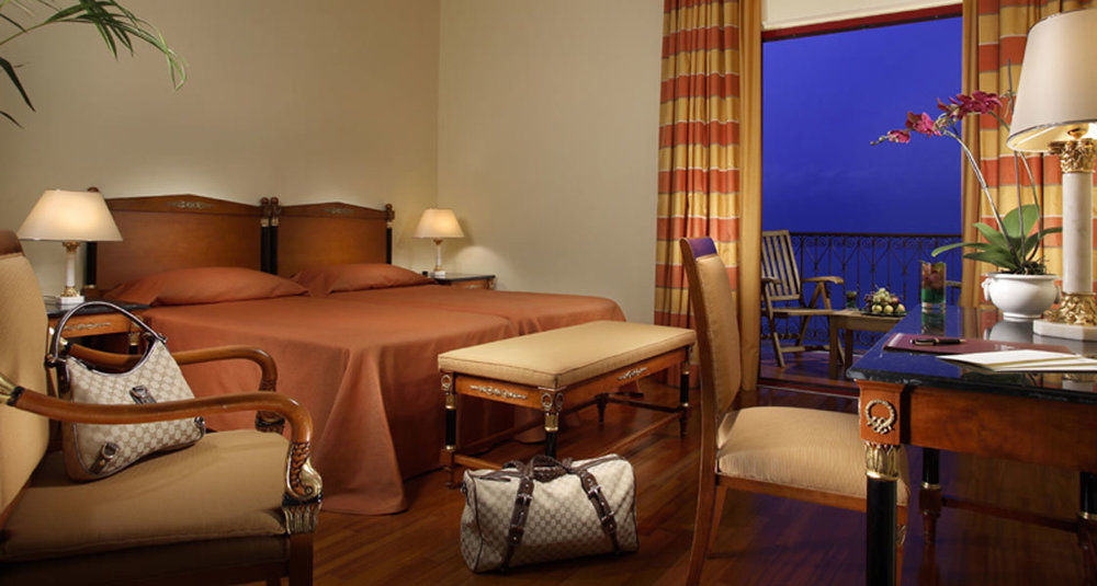 Grand Hotel Miramare ตาออร์มินา ภายนอก รูปภาพ